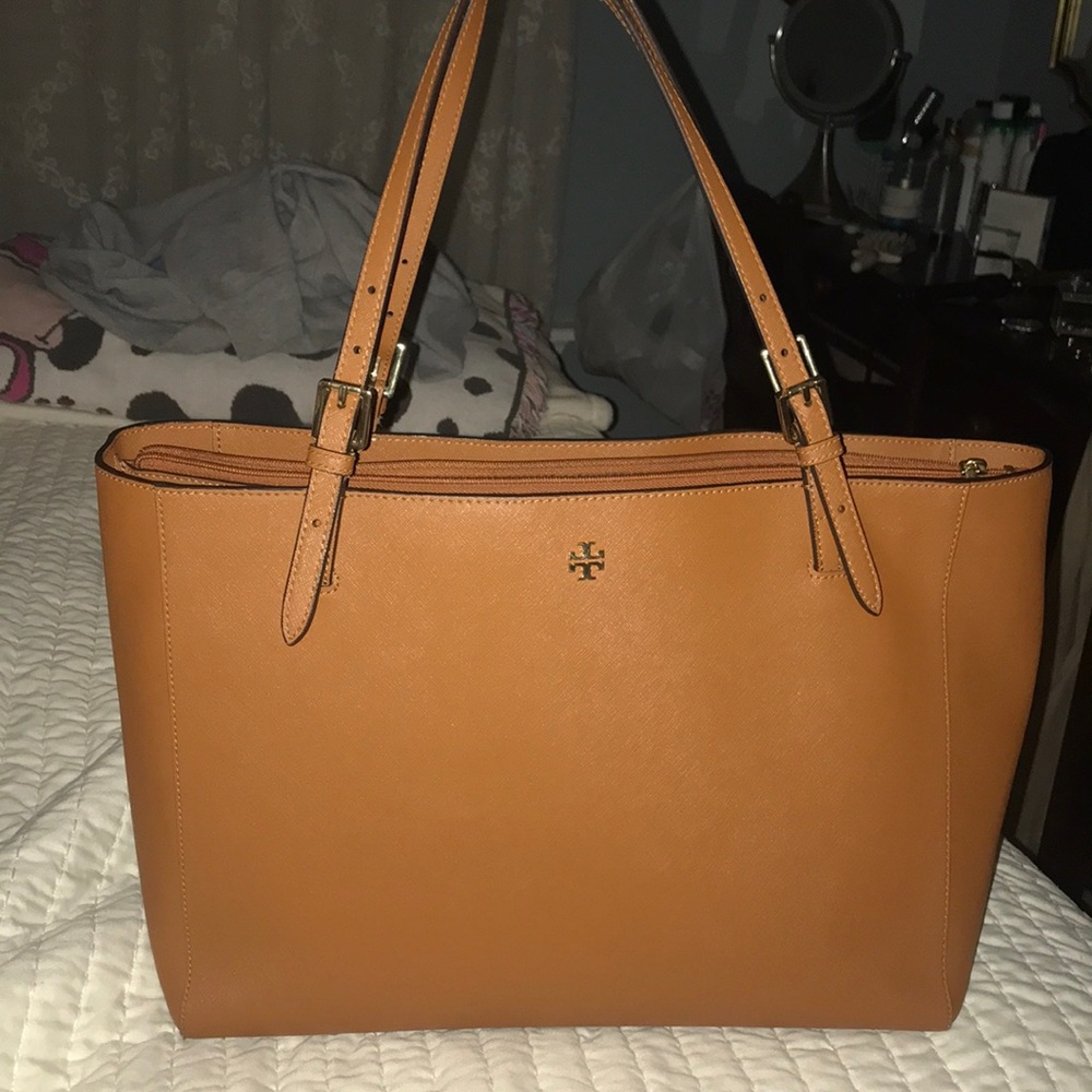 Tory Burch bag